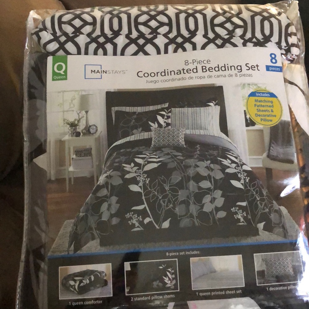 Queen sized bedding.